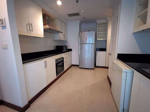 3 bed Condo in Green Ville Exclusive Residence Khlongtoei Sub District C013463