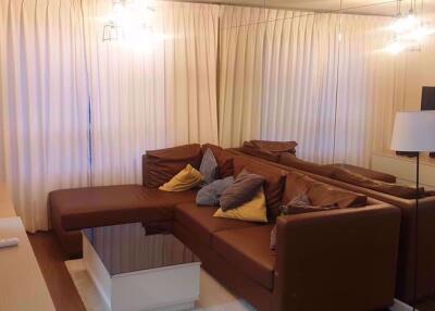 1 bed Condo in Condo One X Sukhumvit 26 Khlongtan Sub District C013452