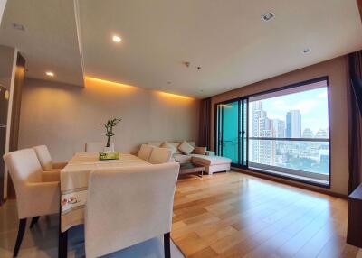 2 bed Condo in The Address Sathorn Silom Sub District C013433