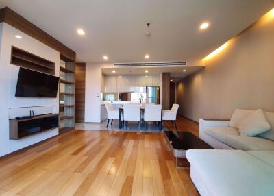 2 bed Condo in The Address Sathorn Silom Sub District C013433