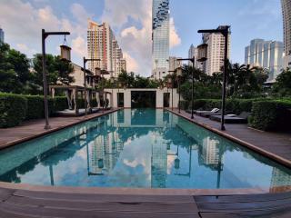 2 bed Condo in The Address Sathorn Silom Sub District C013433