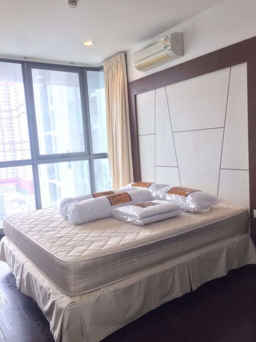 1 bed Condo in Ideo Q Phayathai Thungphayathai Sub District C013418