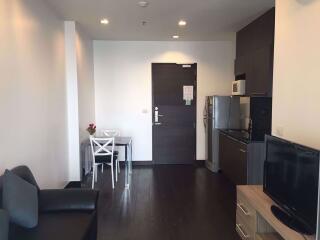 1 bed Condo in Ideo Q Phayathai Thungphayathai Sub District C013418