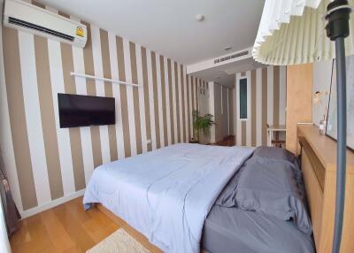 1 bed Condo in Condolette Light Convent Silom Sub District C013412