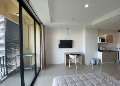 Thep Thip Mansion Condo for Sale in Pratumnak