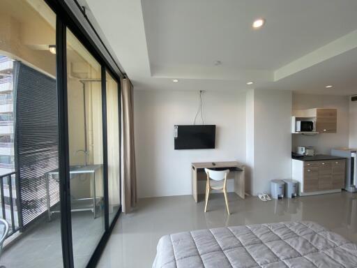 Thep Thip Mansion Condo for Sale in Pratumnak