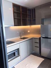 2 bed Condo in C Ekkamai Khlong Tan Nuea Sub District C013379