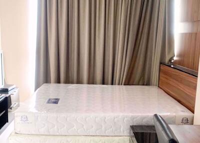 1 bed Condo in Ivy Sathorn 10 Silom Sub District C013375