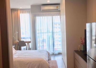 Studio bed Condo in Whizdom Avenue Ratchada - Ladprao Chomphon Sub District C013373