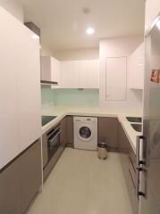 2 bed Condo in Q Langsuan Lumphini Sub District C013366