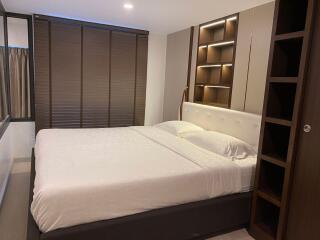 1 bed Duplex in Knightsbridge Prime Sathorn Thungmahamek Sub District D013365
