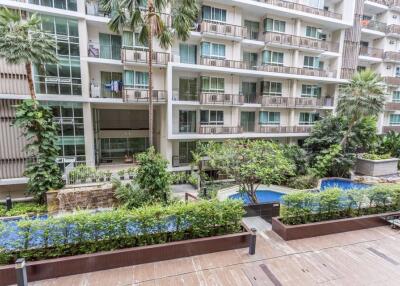 1 bed Condo in The Clover Khlong Tan Nuea Sub District C013340