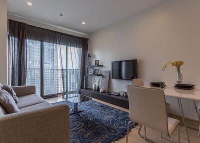 2 bed Condo in Noble Refine Khlongtan Sub District C013339