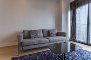 2 bed Condo in Noble Refine Khlongtan Sub District C013339