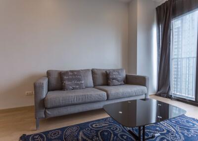 2 bed Condo in Noble Refine Khlongtan Sub District C013339