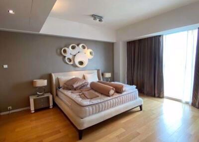 3 bed Condo in The Met Thungmahamek Sub District C013315