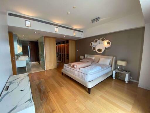 3 bed Condo in The Met Thungmahamek Sub District C013315