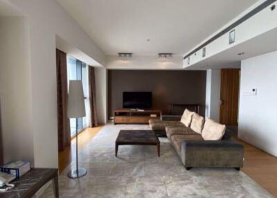 3 bed Condo in The Met Thungmahamek Sub District C013315