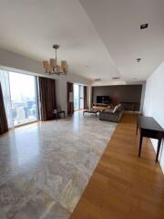 3 bed Condo in The Met Thungmahamek Sub District C013315