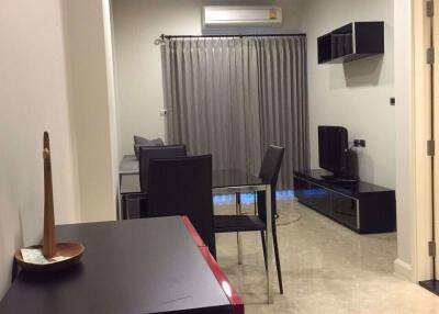 1 bed Condo in The Crest Sukhumvit 34 Khlongtan Sub District C013312