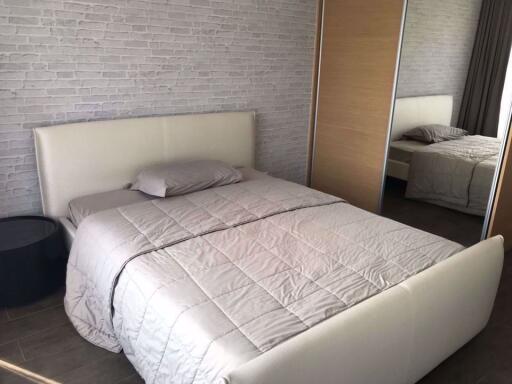 1 bed Condo in The Lofts Ekkamai Phrakhanongnuea Sub District C013305