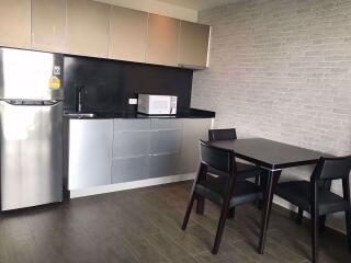 1 bed Condo in The Lofts Ekkamai Phrakhanongnuea Sub District C013305