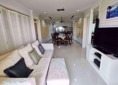 3 bed Condo in Lumpini Place Narathiwas-Chaopraya Chong Nonsi Sub District C013252