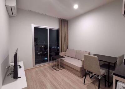 1 bed Condo in Noble Revolve Ratchada 2 Huai Khwang Sub District C013235