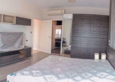 2 bed Penthouse in The Crest Sukhumvit 34 Khlongtan Sub District P013220