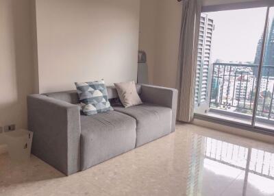 2 bed Condo in The Crest Sukhumvit 34 Khlongtan Sub District C013217