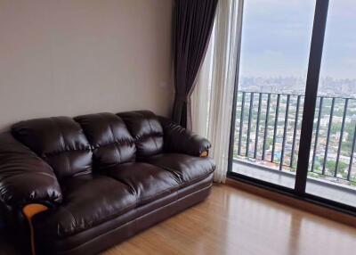 2 bed Condo in The Tree Interchange Bangsue Sub District C013214