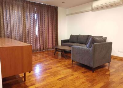 3 bed Condo in The Niche Sukhumvit 49 Khlong Tan Nuea Sub District C013213