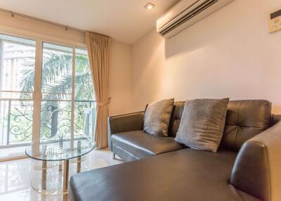 2 bed Condo in Le Nice Ekamai Phrakhanongnuea Sub District C013202