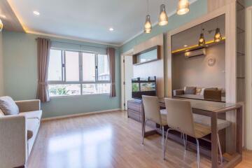 2 bed Condo in Lumpini Ville Sukhumvit 77 2 Suanluang Sub District C013199