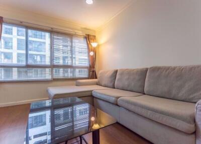 2 bed Condo in Lumpini Suite Sukhumvit 41 Khlong Tan Nuea Sub District C013194