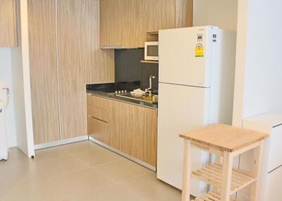 2 bed Condo in Living @ 24 Khlongtan Sub District C013193