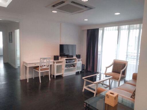 2 bed Condo in Acadamia Grand Tower Khlong Tan Nuea Sub District C013187