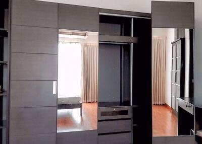 3 bed Condo in CitiSmart Sukhumvit 18 Khlongtoei Sub District C013186