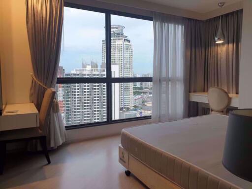 2 bed Condo in Rhythm Sukhumvit 44 Phra Khanong Sub District C013181