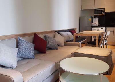 2 bed Condo in Park Origin Phromphong Khlongtan Sub District C013169