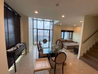 3 bed Condo in The Crest Sukhumvit 34 Khlongtan Sub District C013156