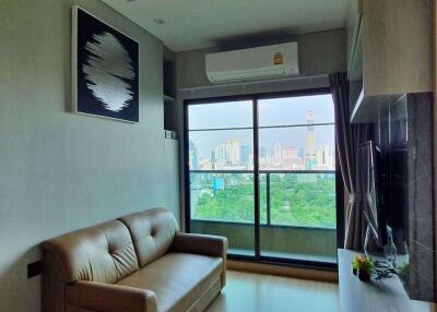 2 bed Condo in Lumpini Suite Phetchaburi-Makkasan Makkasan Sub District C013153