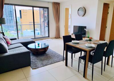 2 bed Condo in The Lofts Ekkamai Phrakhanongnuea Sub District C013119