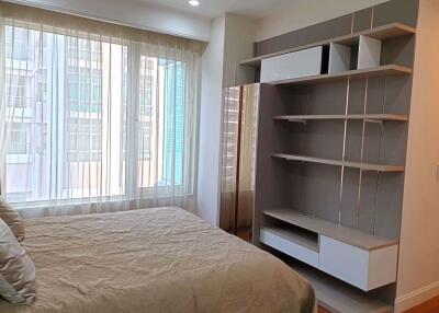 2 bed Condo in Q Langsuan Lumphini Sub District C013085