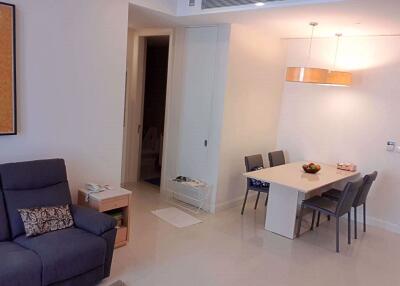 2 bed Condo in Q Langsuan Lumphini Sub District C013085