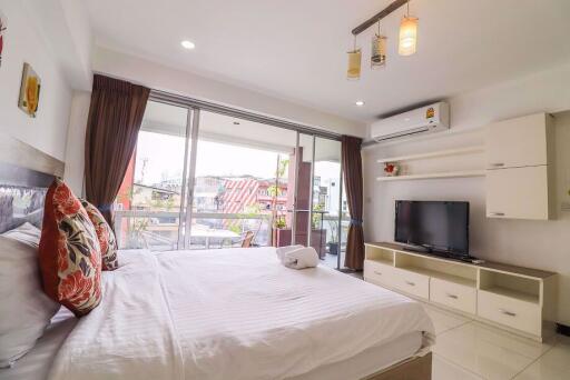 1 bed Condo in Baan Sabai Rama 4 Thungmahamek Sub District C013075