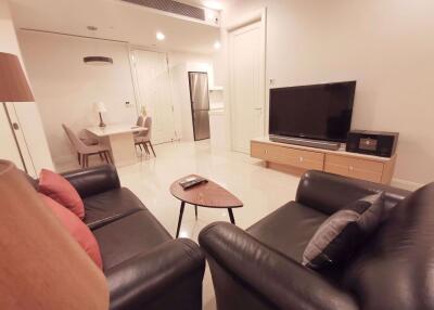 2 bed Condo in Q Langsuan Lumphini Sub District C013073