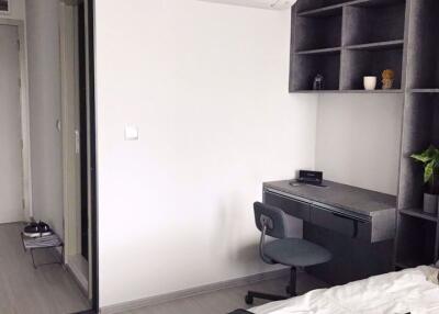 Studio bed Condo in Life Ladprao Chomphon Sub District C013062