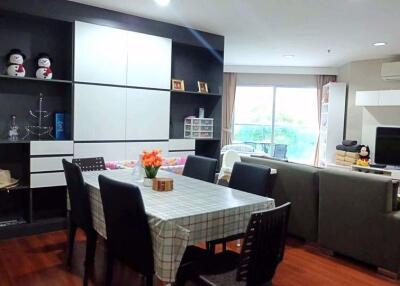 3 bed Condo in Belle Grand Rama 9 Huai Khwang Sub District C013030