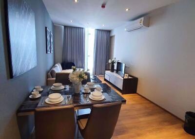 2 bed Condo in Park Origin Phromphong Khlongtan Sub District C013011